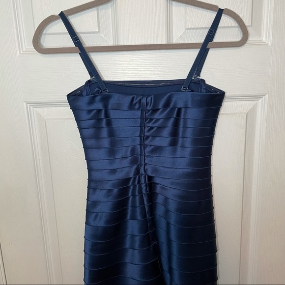 Bcbgmaxazria Blue Satin Mini Sleeveless Cocktail Dress 0 - Picture 4 of 7